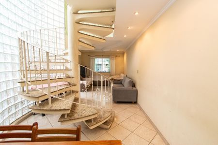 Casa à venda com 164m², 3 quartos e 4 vagas Casa à venda com 164m², 3 quartos e 4 vagasSala de jantar