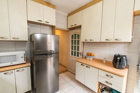 Casa à venda com 164m², 3 quartos e 4 vagas Casa à venda com 164m², 3 quartos e 4 vagasCozinha