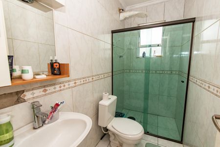 Casa à venda com 164m², 3 quartos e 4 vagas Casa à venda com 164m², 3 quartos e 4 vagasBanheiro da suíte