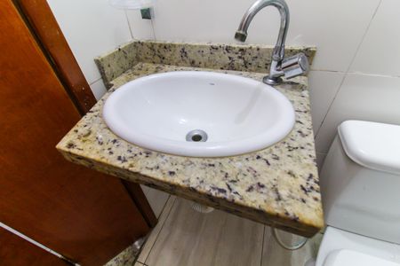 Casa para alugar com 35m², 1 quarto e sem vagaBanheiro