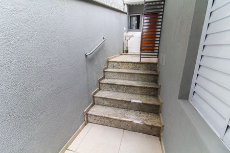 Casa para alugar com 35m², 1 quarto e sem vagaÁrea externa