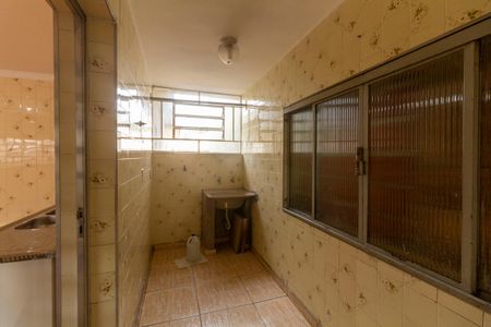 Casa para alugar com 100m², 2 quartos e 1 vagaÁrea de Serviço