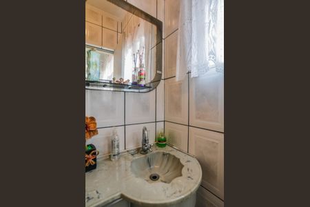 Casa para alugar com 250m², 2 quartos e 2 vagasBanheiro de serviço