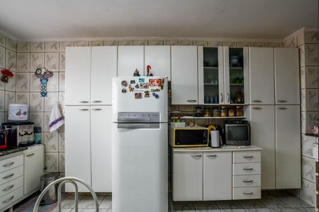 Casa para alugar com 250m², 2 quartos e 2 vagasCozinha