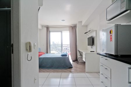 Studio para alugar com 25m², 1 quarto e sem vaga Studio para alugar com 25m², 1 quarto e sem vagaStudio