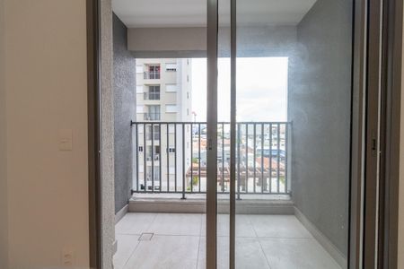 Apartamento à venda com 54m², 2 quartos e 1 vaga Apartamento à venda com 54m², 2 quartos e 1 vagaVaranda