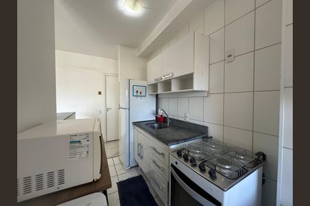 Cozinha de apartamento para alugar com 2 quartos, 57m² em Vila Nossa Sra. da Escada, Barueri