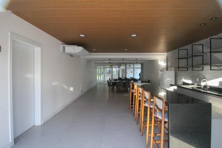 Apartamento para alugar com 51m², 2 quartos e 1 vagaÁrea comum - Churrasqueira