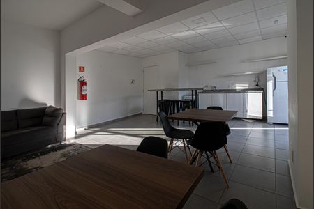 Apartamento para alugar com 31m², 1 quarto e sem vagaÁrea comum - Salão de festas