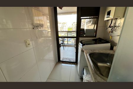 Apartamento para alugar com 89m², 3 quartos e 1 vagaÁrea de Serviço