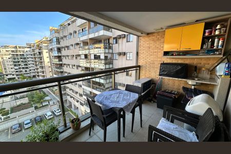 Apartamento para alugar com 89m², 3 quartos e 1 vagaVaranda