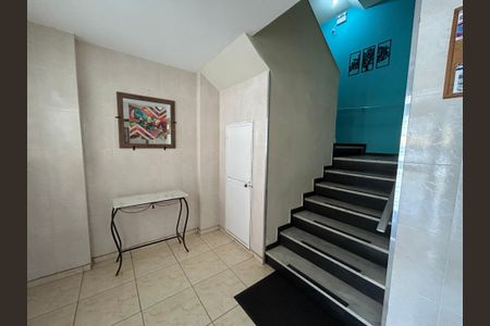 Apartamento à venda com 80m², 2 quartos e 1 vagaHall de entrada