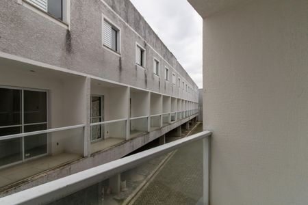 Casa de condomínio para alugar com 95m², 3 quartos e 1 vagaVaranda