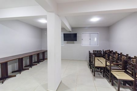 Apartamento à venda com 43m², 2 quartos e 1 vaga Apartamento à venda com 43m², 2 quartos e 1 vagaÁrea comum - Salão de festas