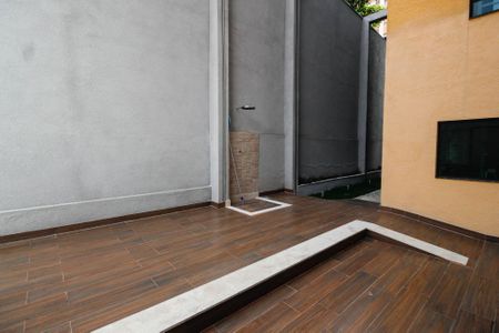 Studio à venda com 28m², 1 quarto e sem vagaPiscina