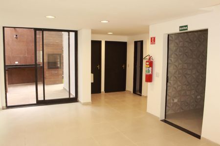 Studio para alugar com 27m², 1 quarto e sem vagaÁrea comum - Salão de festas