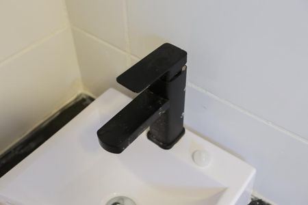 Apartamento à venda com 28m², 1 quarto e sem vaga Apartamento à venda com 28m², 1 quarto e sem vagaBanheiro