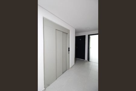 Apartamento à venda com 24m², 1 quarto e sem vagaElevador