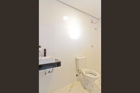 Studio à venda com 28m², 1 quarto e sem vaga Studio à venda com 28m², 1 quarto e sem vagaBanheiro