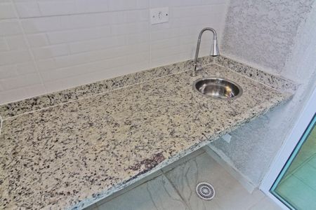 Studio à venda com 28m², 1 quarto e sem vaga Studio à venda com 28m², 1 quarto e sem vagaVaranda gourmet