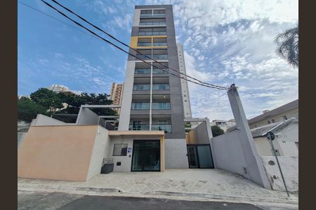 Studio à venda com 24m², 1 quarto e sem vaga Studio à venda com 24m², 1 quarto e sem vagaFachada + Plaquinha