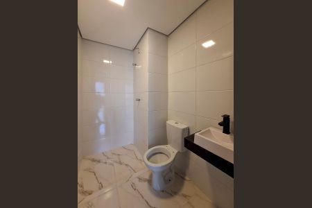 Studio à venda com 24m², 1 quarto e sem vaga Studio à venda com 24m², 1 quarto e sem vagaBanheiro