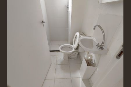 Casa de condomínio para alugar com 39m², 2 quartos e sem vagaBanheiro