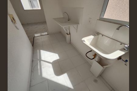 Casa de condomínio para alugar com 39m², 2 quartos e sem vagaCozinha e Área de Serviço