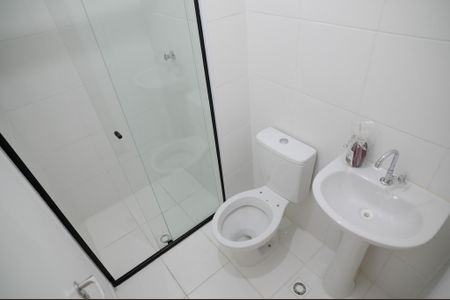Apartamento à venda com 40m², 2 quartos e sem vaga Apartamento à venda com 40m², 2 quartos e sem vagaBanheiro