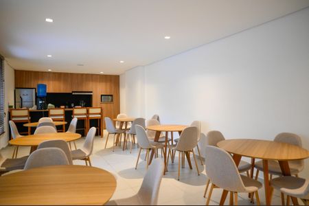 Apartamento à venda com 40m², 2 quartos e sem vaga Apartamento à venda com 40m², 2 quartos e sem vagaÁrea comum - Salão de Festas