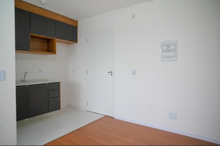 Apartamento à venda com 40m², 2 quartos e sem vaga Apartamento à venda com 40m², 2 quartos e sem vagaSala