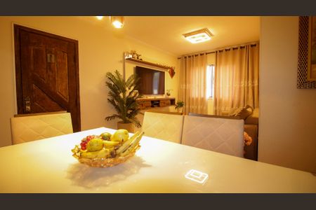 Apartamento à venda com 60m², 3 quartos e 1 vaga Apartamento à venda com 60m², 3 quartos e 1 vagaSala