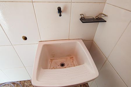 Apartamento à venda com 100m², 2 quartos e 1 vaga Apartamento à venda com 100m², 2 quartos e 1 vagaTerraço - Banheiro