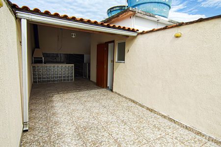 Apartamento à venda com 100m², 2 quartos e 1 vaga Apartamento à venda com 100m², 2 quartos e 1 vagaTerraço