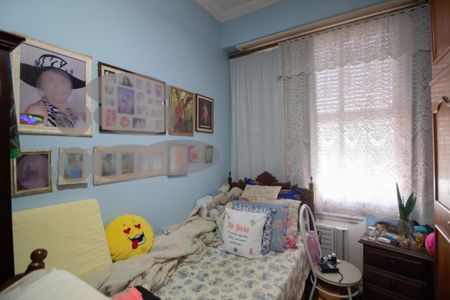 Apartamento à venda com 240m², 5 quartos e 1 vagaQuarto 2