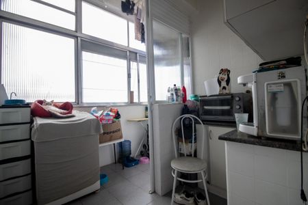 Apartamento à venda com 240m², 5 quartos e 1 vagaÁrea de serviço