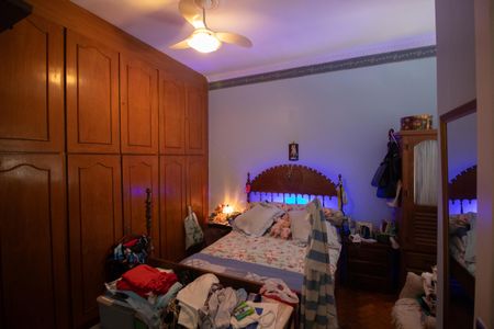 Apartamento à venda com 240m², 5 quartos e 1 vagaSuíte 2