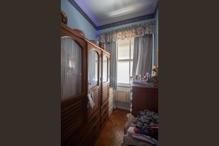 Apartamento à venda com 240m², 5 quartos e 1 vagaSuíte 2