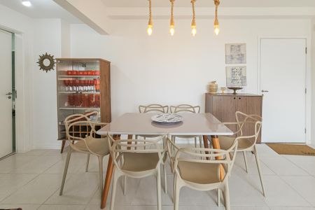 Apartamento para alugar com 130m², 3 quartos e 2 vagasSala