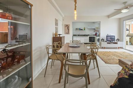 Apartamento para alugar com 130m², 3 quartos e 2 vagasSala