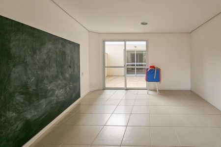 Apartamento para alugar com 130m², 3 quartos e 2 vagasÁrea comum