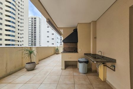 Apartamento para alugar com 130m², 3 quartos e 2 vagasÁrea comum