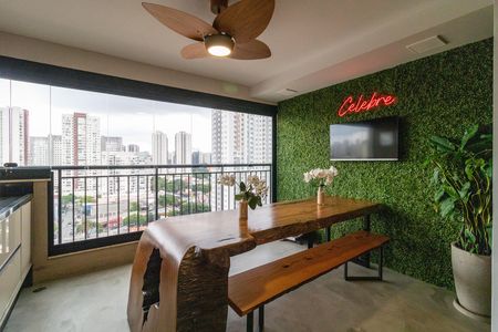 Apartamento à venda com 88m², 2 quartos e 2 vagas Apartamento à venda com 88m², 2 quartos e 2 vagasVaranda