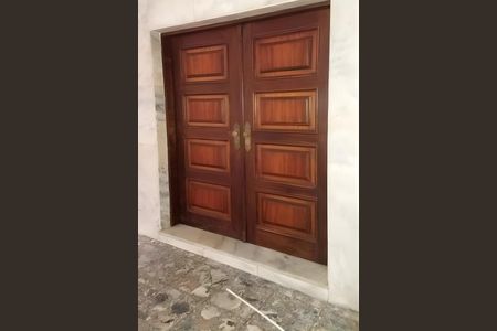 Casa à venda com 450m², 4 quartos e 5 vagas