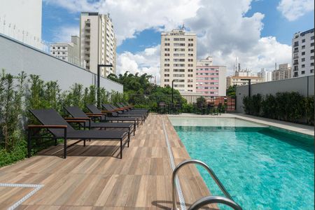 Apartamento à venda com 28m², 1 quarto e sem vagaÁrea Comum - Piscina