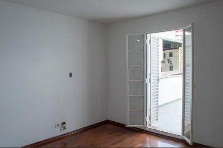 Casa para alugar com 180m², 2 quartos e sem vaga Casa para alugar com 180m², 2 quartos e sem vagaSuíte 1
