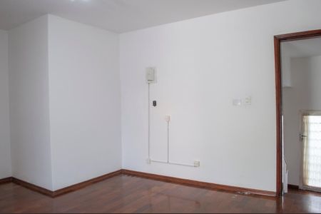 Casa para alugar com 180m², 2 quartos e sem vaga Casa para alugar com 180m², 2 quartos e sem vagaSuíte 1