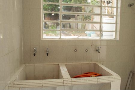 Casa para alugar com 180m², 2 quartos e sem vaga Casa para alugar com 180m², 2 quartos e sem vagaÁrea de Serviço