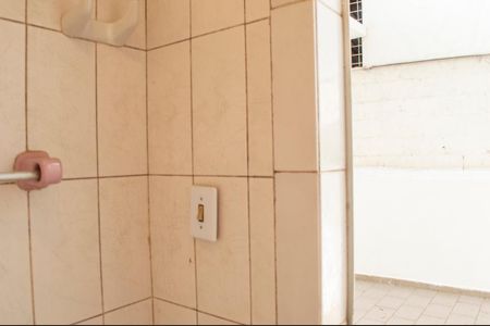 Casa para alugar com 180m², 2 quartos e sem vaga Casa para alugar com 180m², 2 quartos e sem vagaBanheiro