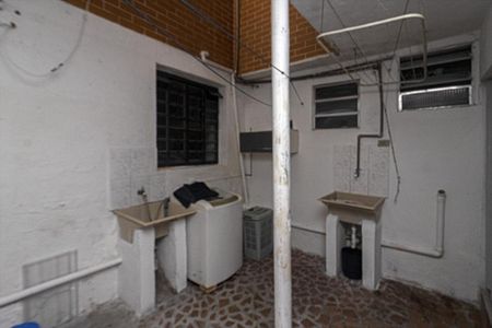 Casa para alugar com 24m², 1 quarto e sem vagaÁrea de Serviço